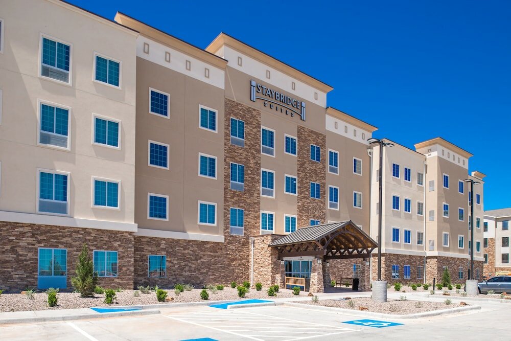 Фото Staybridge Suites Pecos, an Ihg Hotel