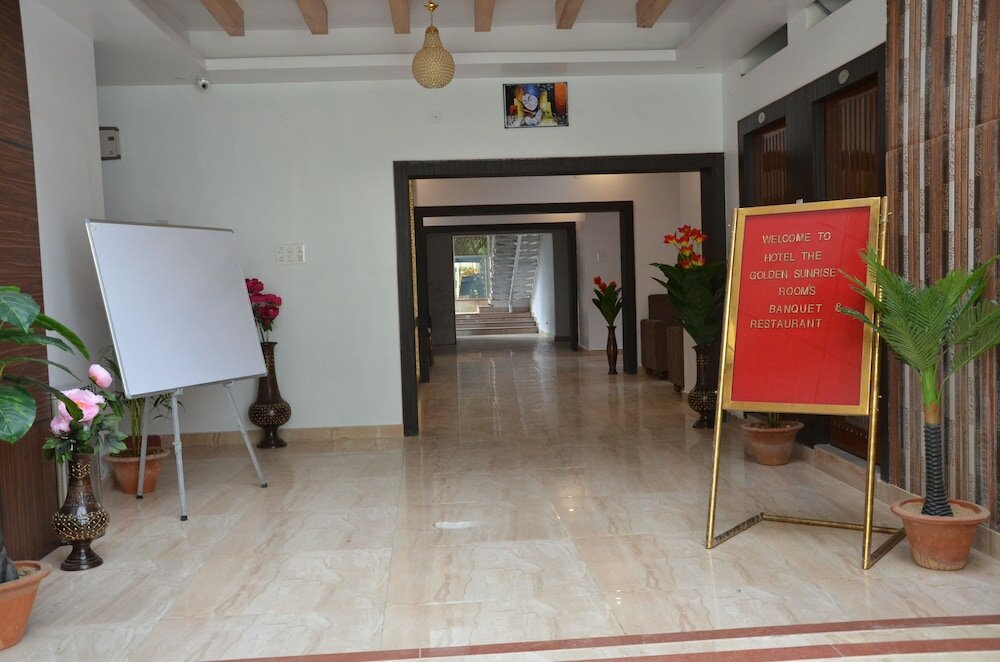 Фото Отель The Golden Sunrise