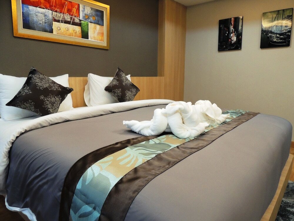 Фото The Raise Hotel