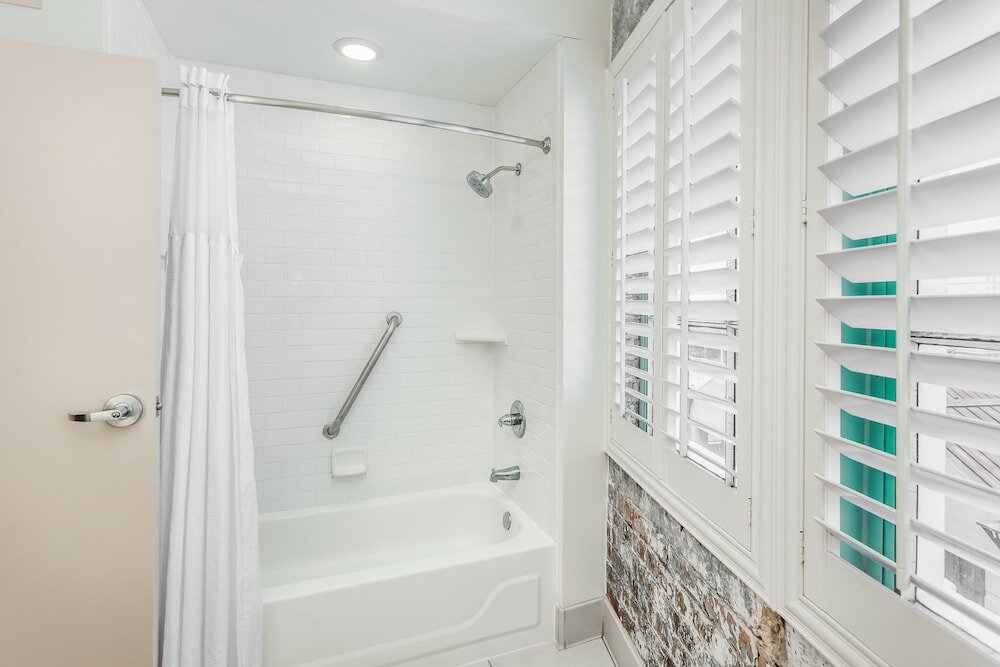 Фото The Mercantile Hotel New Orleans