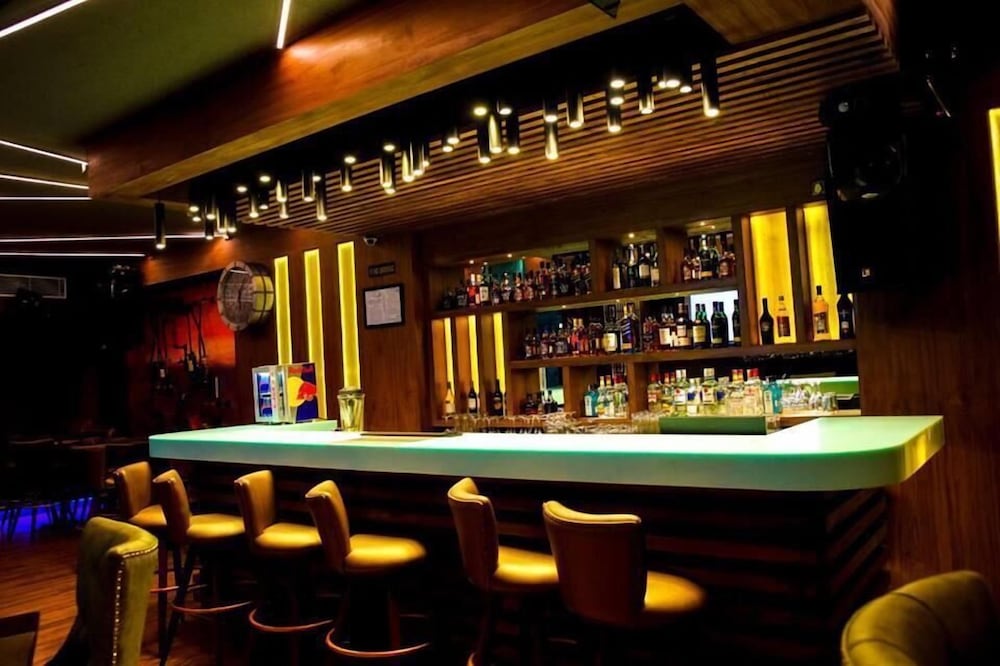 Фото Jd Hotel Four Boutique