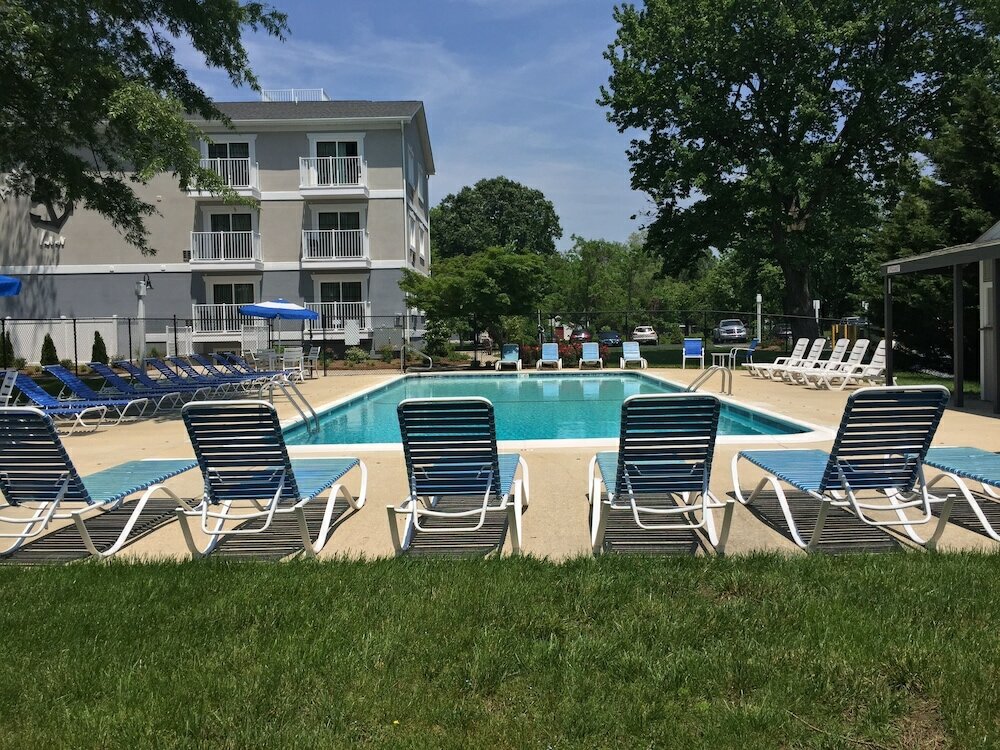 Фото Anchored Inn at Hidden Harbour Marina