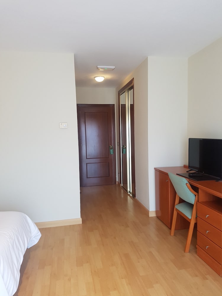 Фото Hotel Arcea Villaviciosa