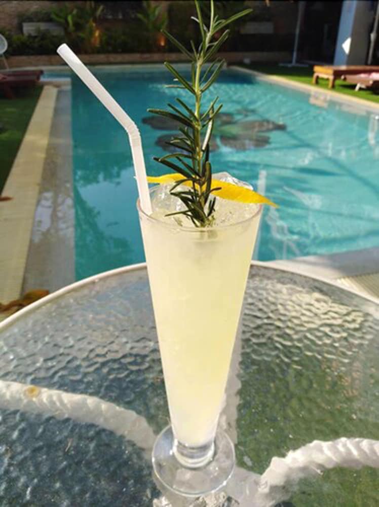 Фото White Boutique Hotel and SPA