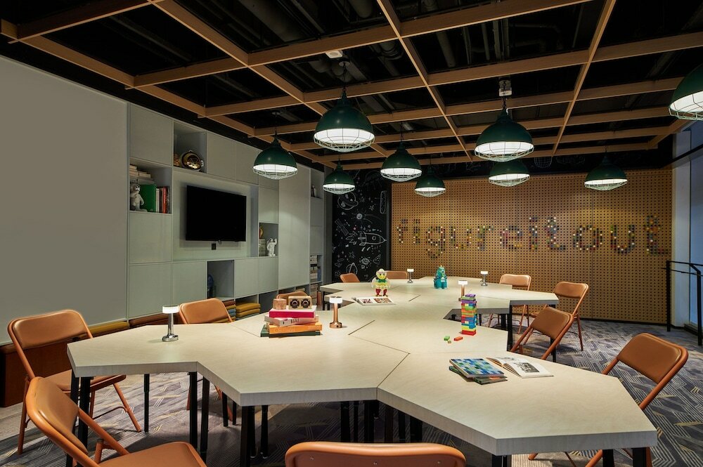 Фото Moxy Xi'an Downtown