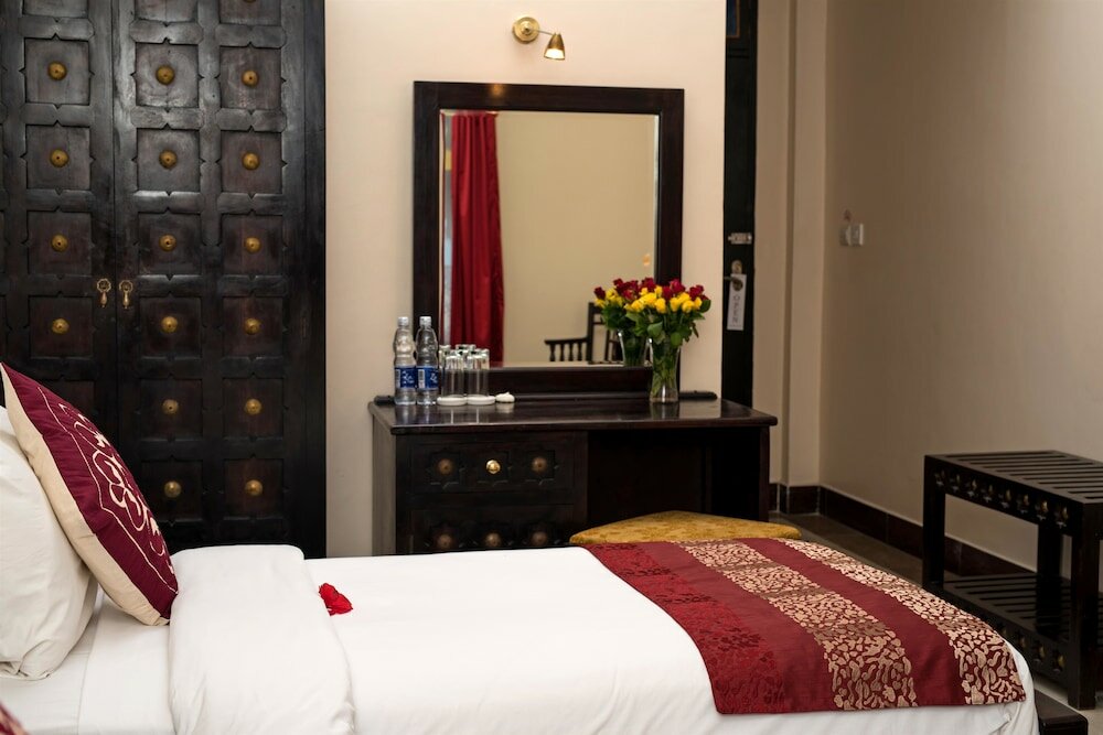 Фото Golden Tulip Stonetown Boutique