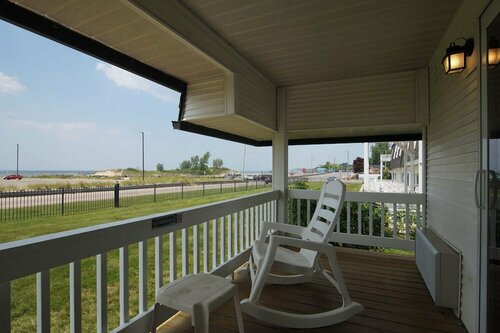 Гостиница Snyder's Shoreline Inn в Портленде