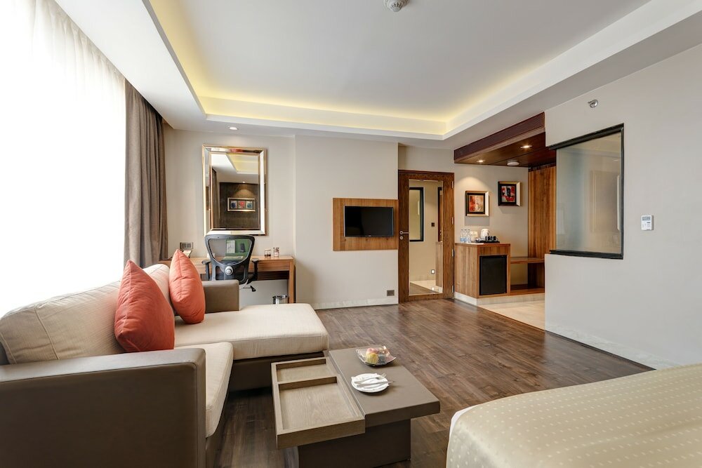 Фото Holiday Inn Kolkata Airport, an Ihg Hotel