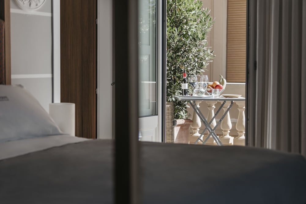 Фото Euterpe L. H. T.