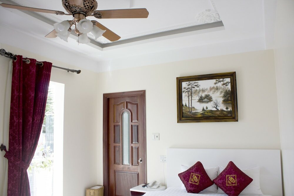 Фото Phuoc Son Hotel