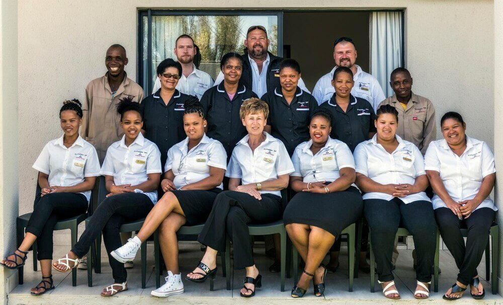 Фото Pofadder Inn by Country Hotels