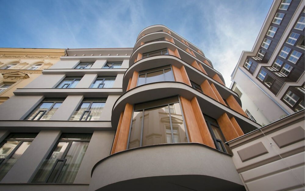 Фото Ea Embassy Prague Hotel