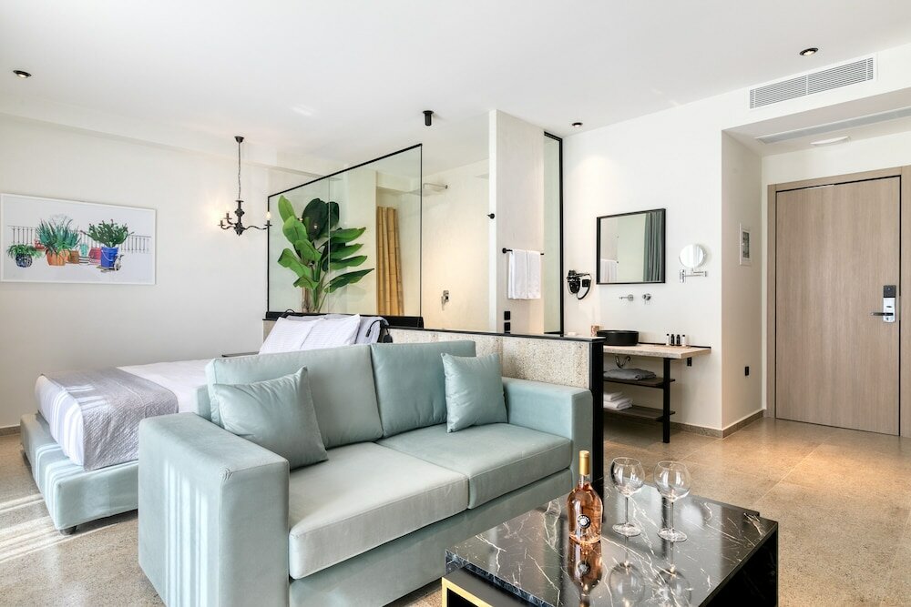 Фото Athens Ivy Suites