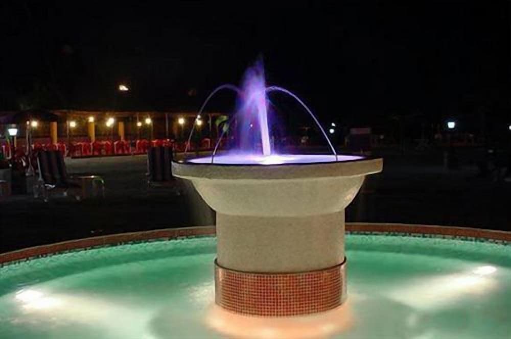 Фото Hotel South Beach Resort