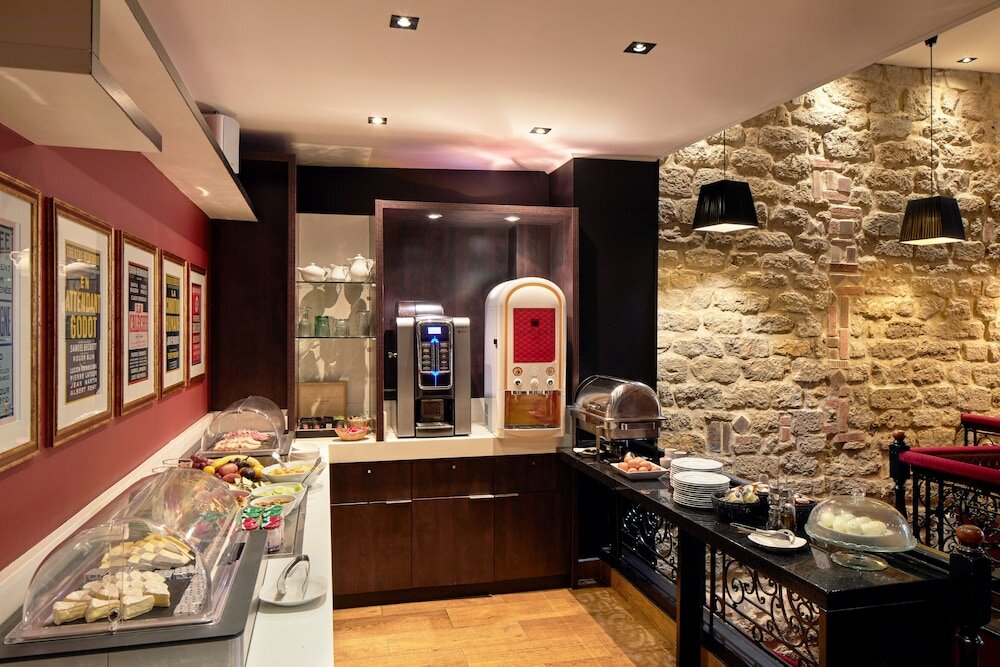 Фото Hotel Les Theatres