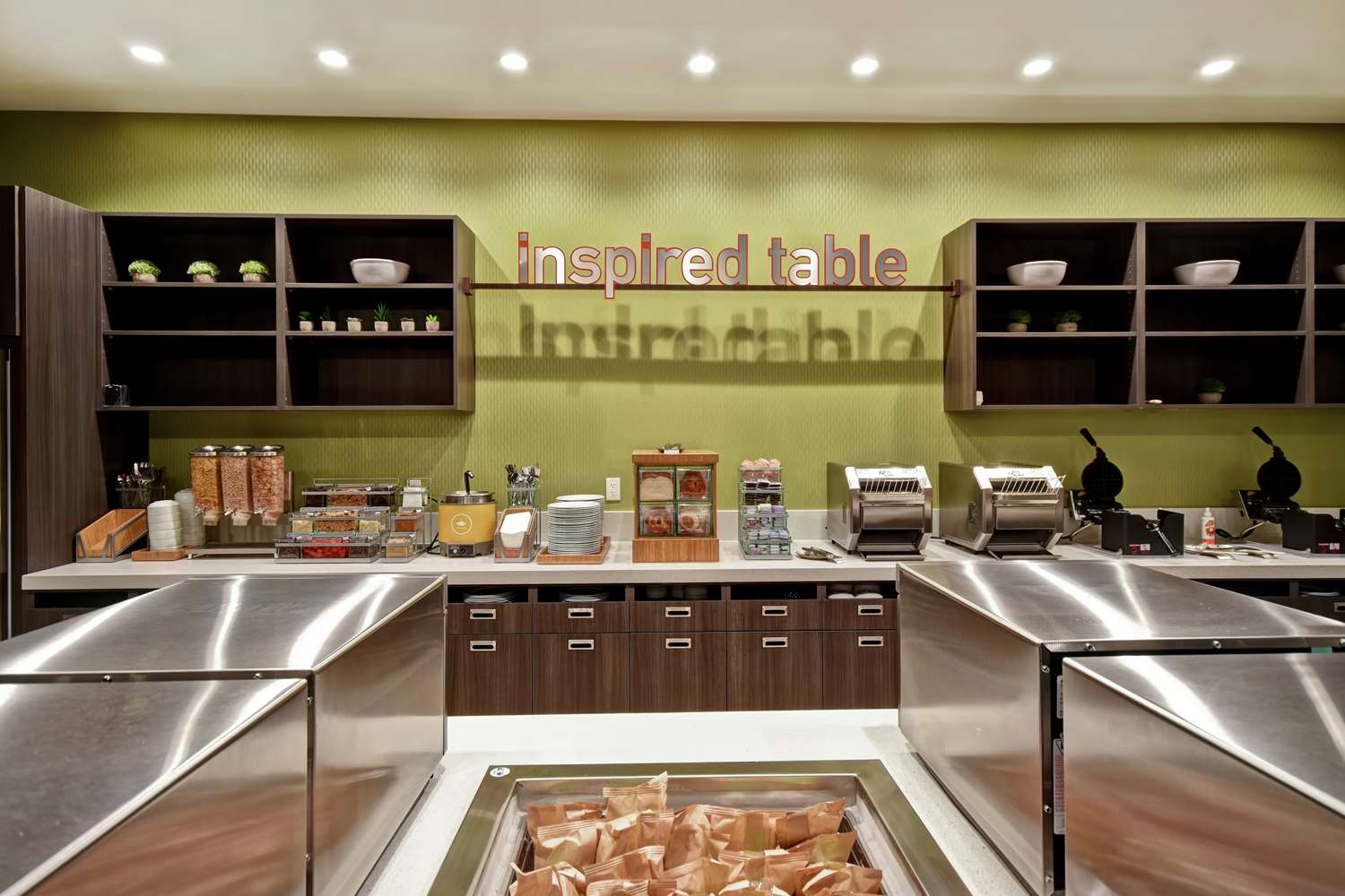 Фото Home2 Suites by Hilton Los Angeles Montebello