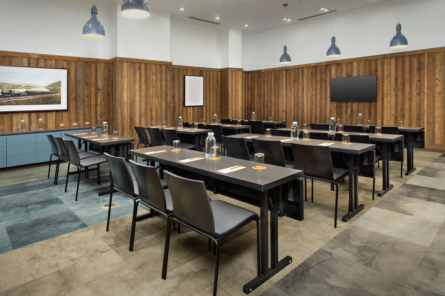 Фото Canopy by Hilton Ithaca Downtown