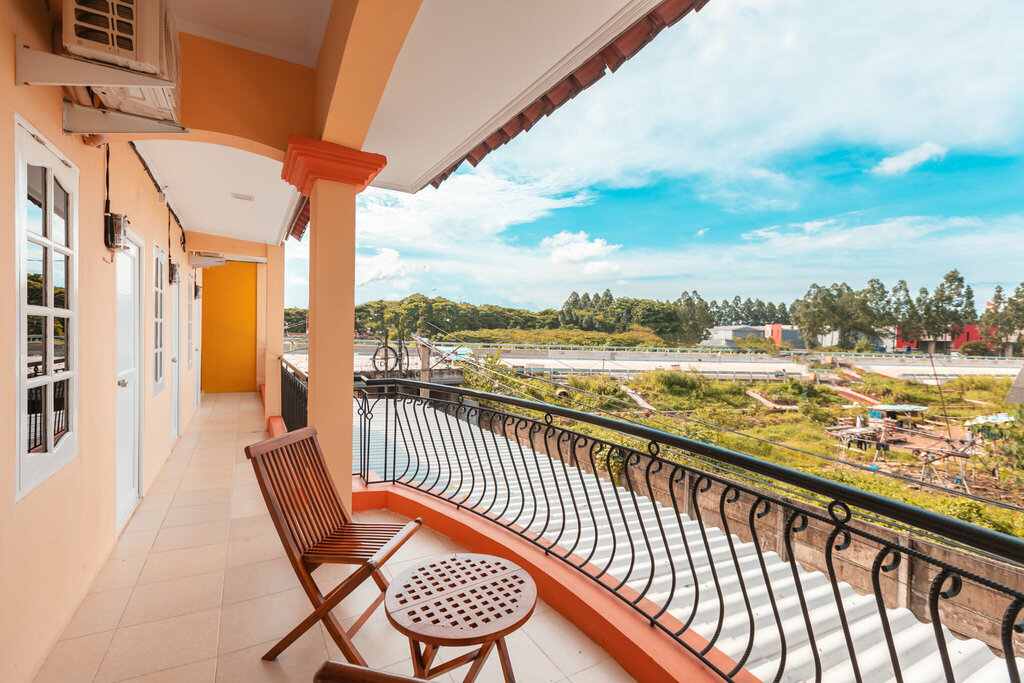 Hotel Oyo 3132 Mahkota Sivali, Tangerang, photo