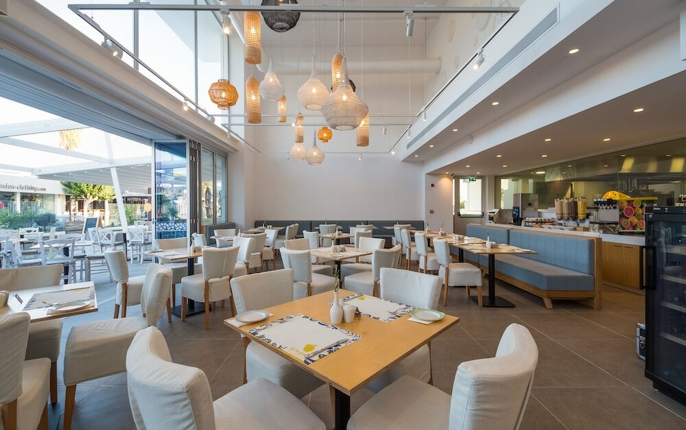 Фото Protaras Plaza Hotel