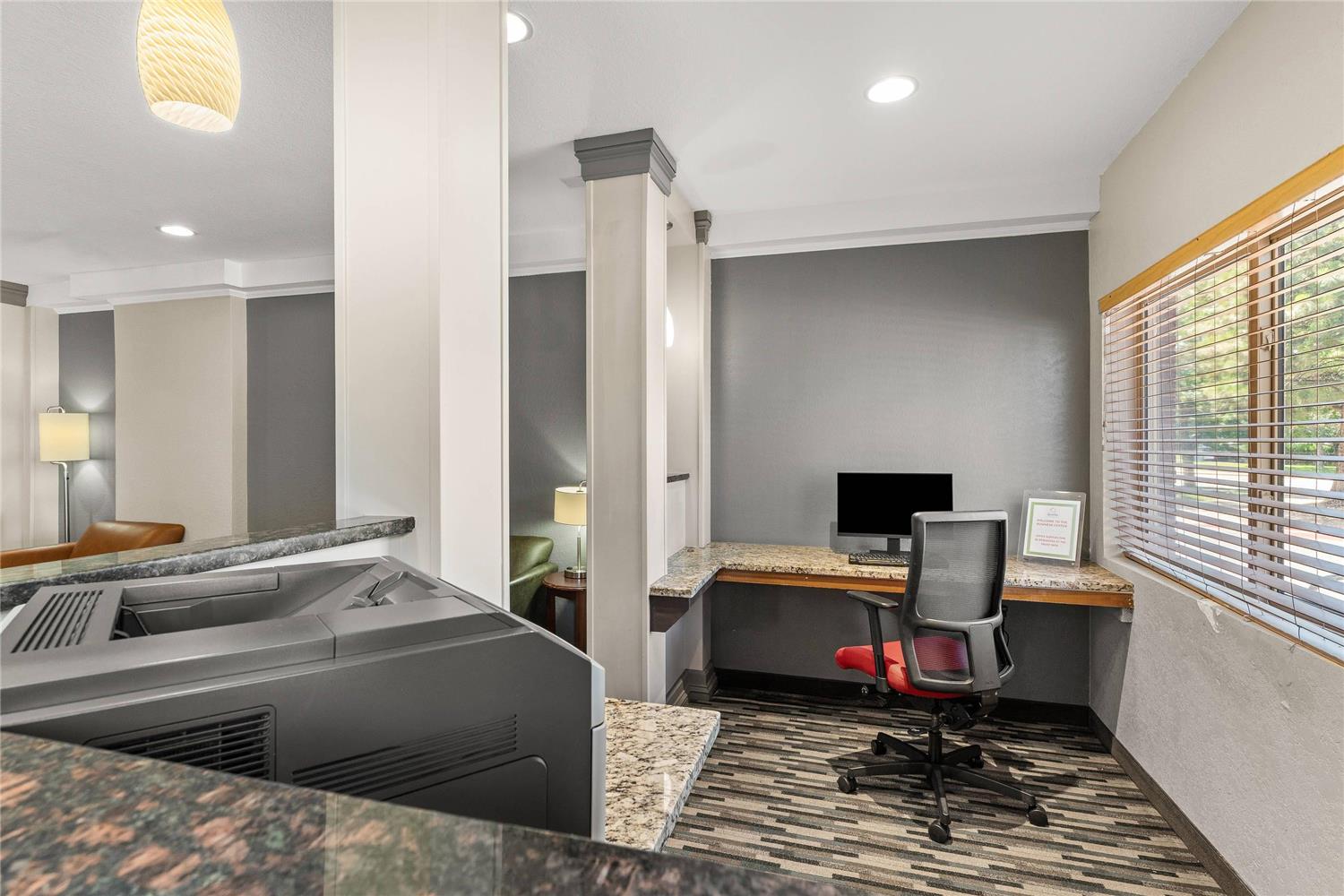 Фото Quality Inn & Suites Denver International Airport