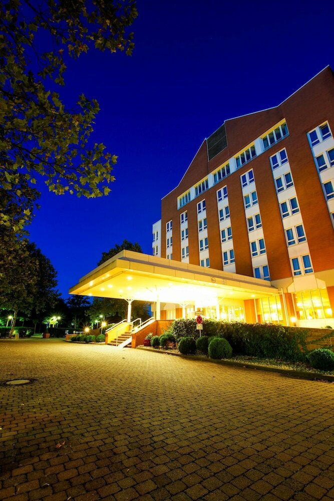 Фото Radisson Blu Hotel, Karlsruhe