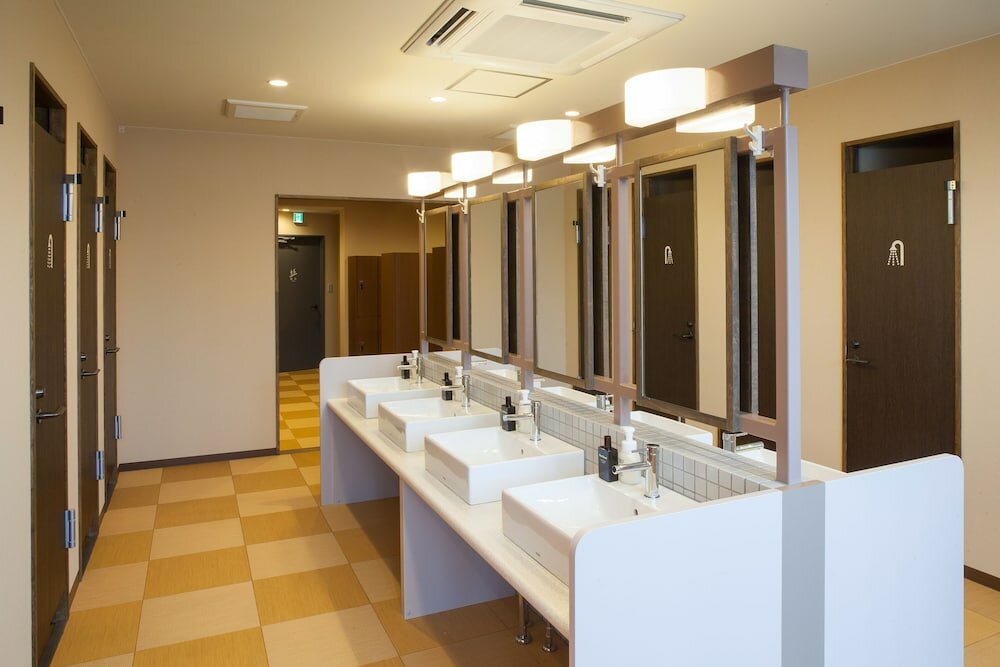 Фото Kanazawa Capsule Hotel Musashimachi