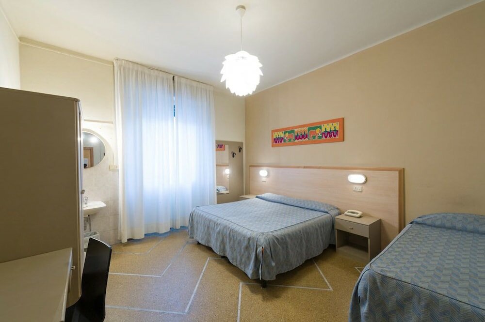 Фото Hotel Moderno