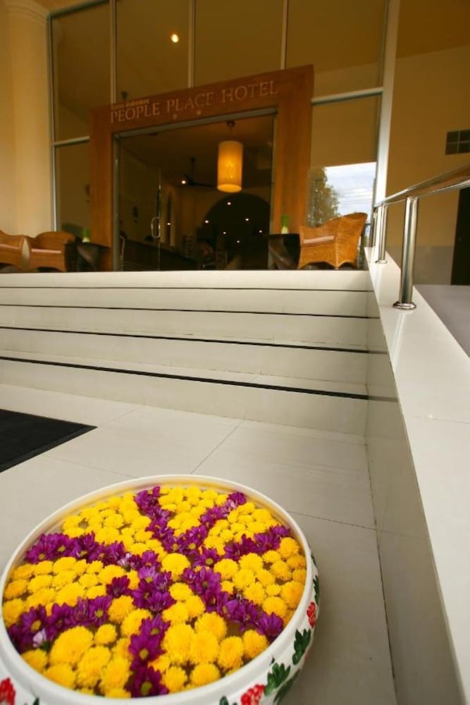 Фото People Place Boutique In Town Hotel