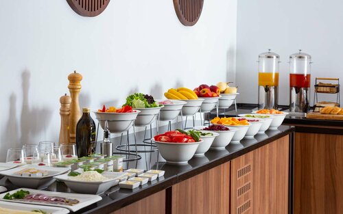 Гостиница DoubleTree by Hilton Shymkent в Шымкенте