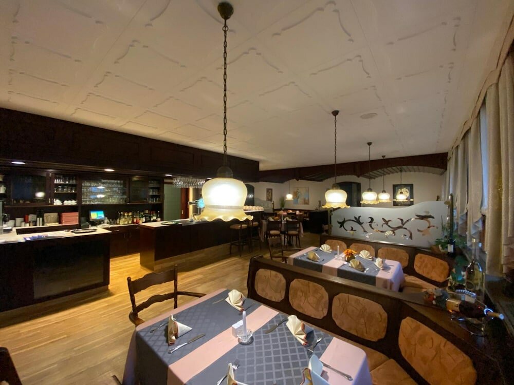 Фото Hotel Ristorante Herbstein