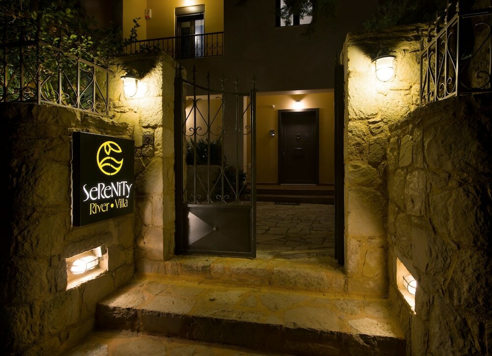 Фото Serenity River Villa