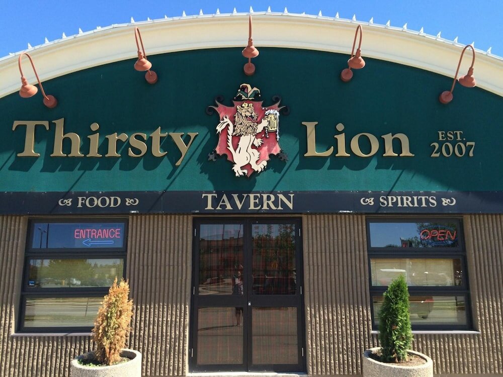 Фото Park West Inn