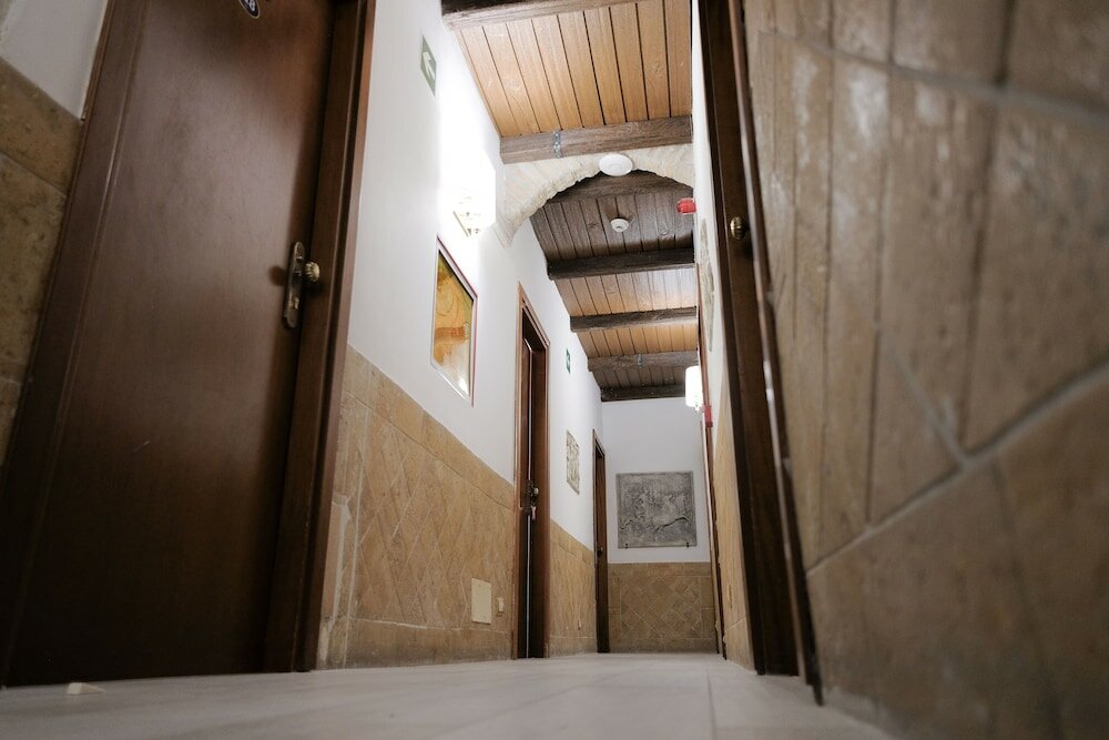 Фото Hotel Alex Square