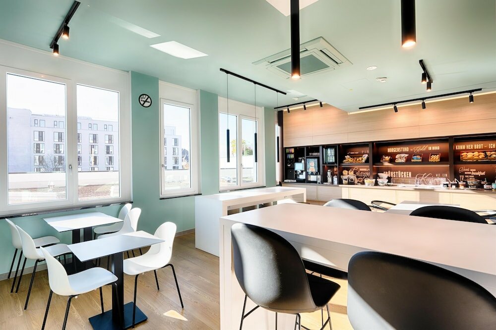 Фото B&B Hotel Nürnberg West