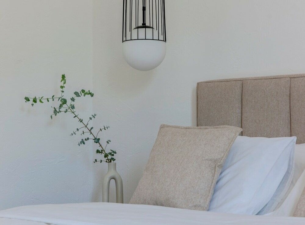 Фото Soho Suites