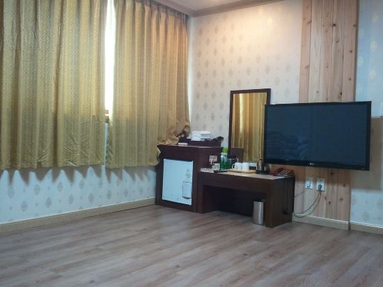 Фото Island Motel