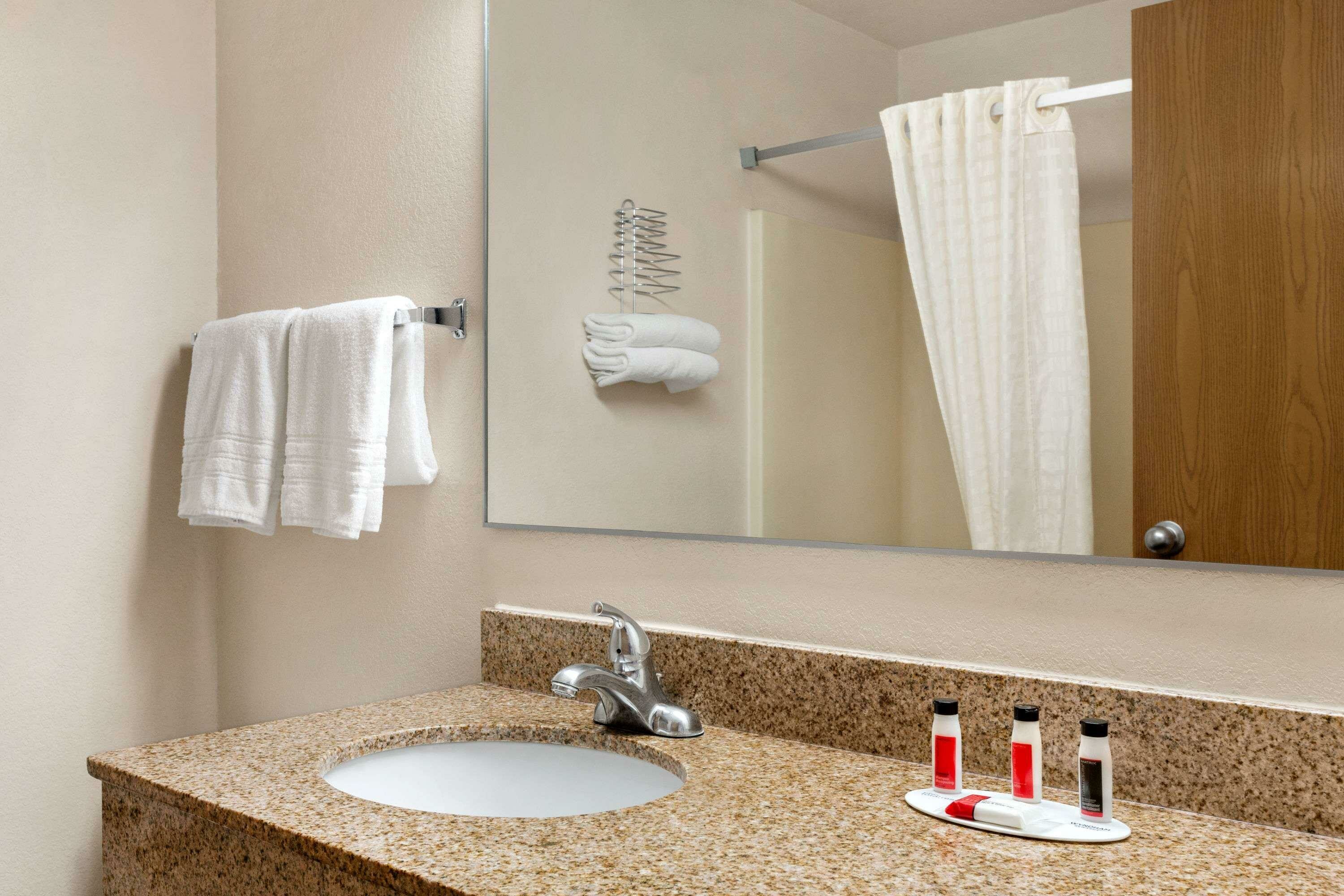 Фото Super 8 by Wyndham Waco University Area