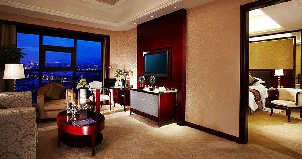 Фото Maison New Century Hotel Cixi