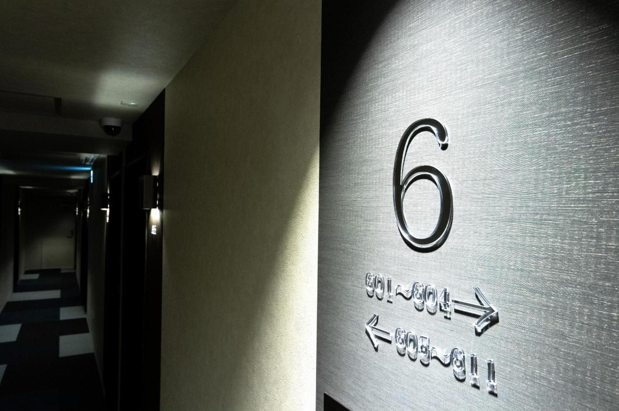 Фото Kyoto Crystal Hotel III