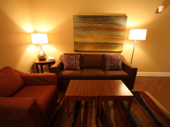 Фото Rosedale on Robson Suite Hotel