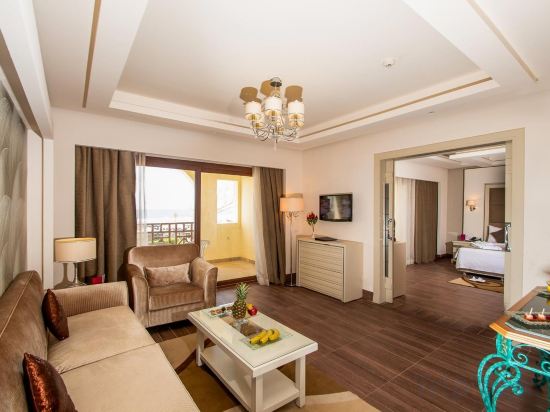 Фото Charmillion Club Resort