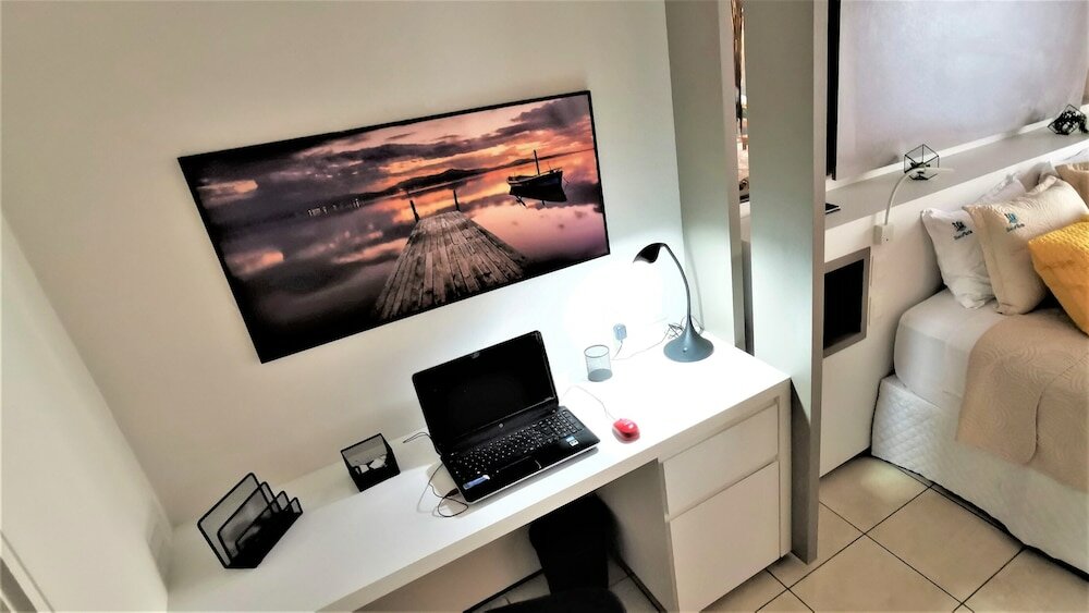 Фото Iate Plaza Hotel