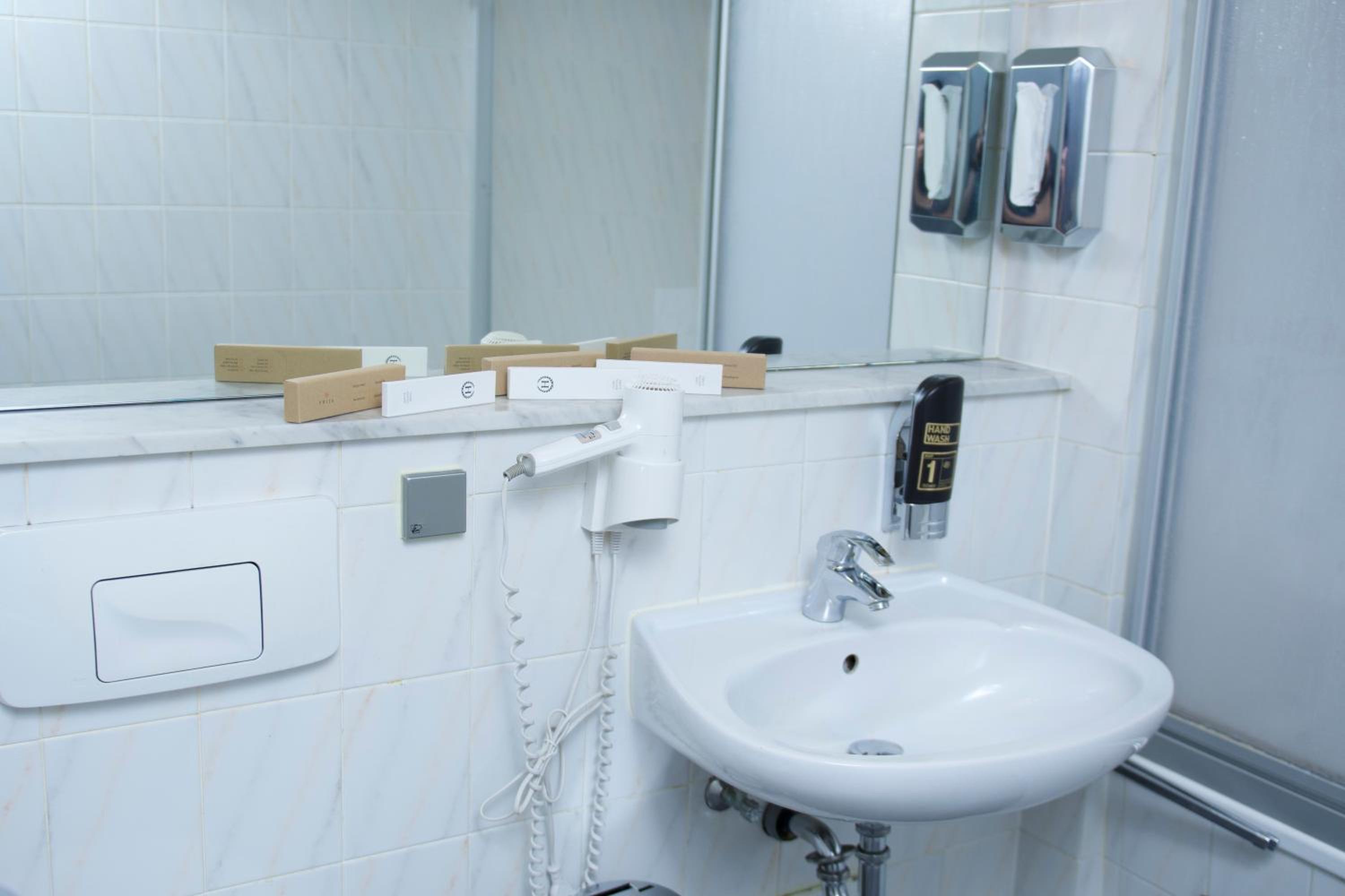 Фото Colour Hotel