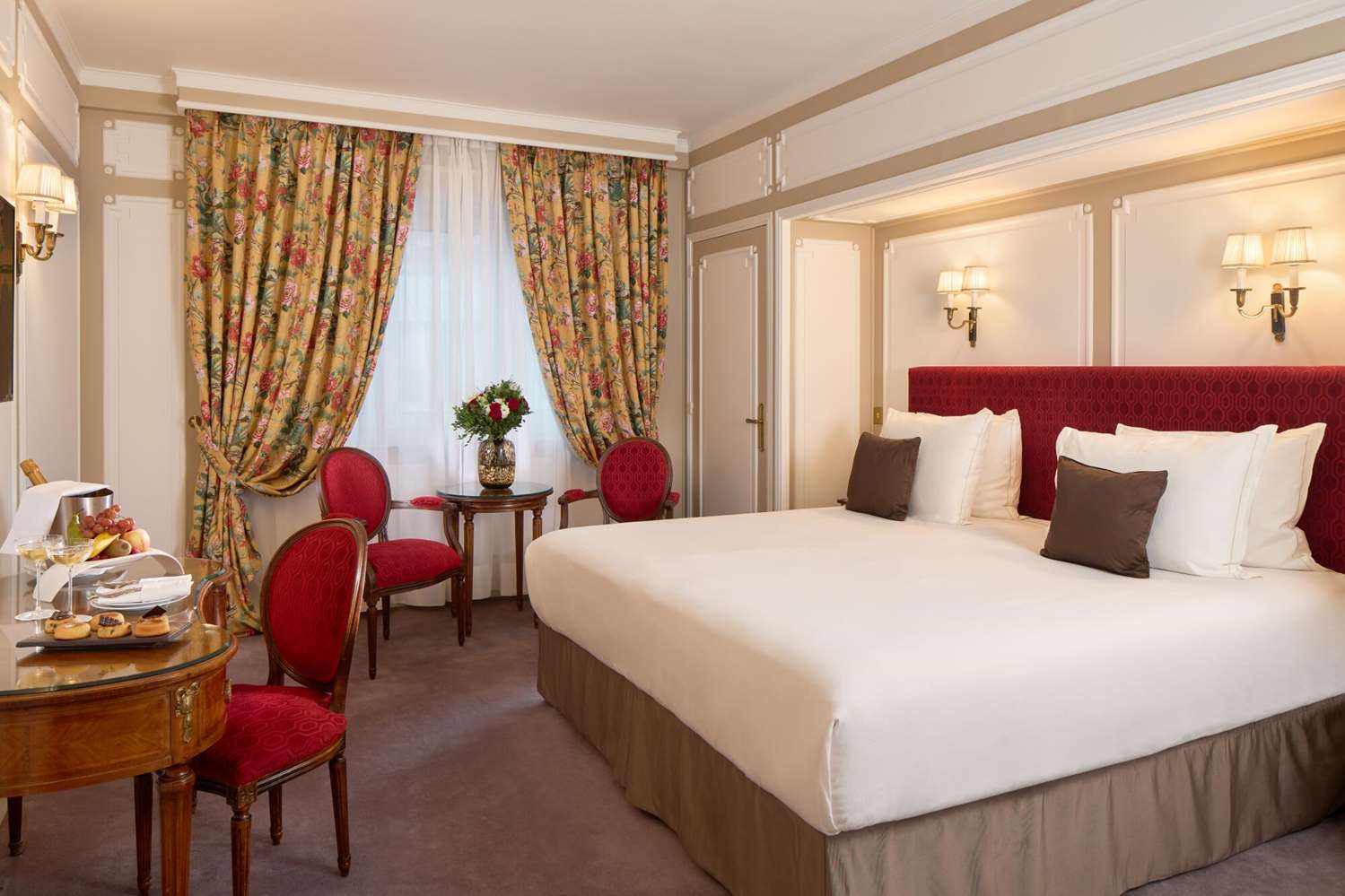 Фото Majestic Hôtel Spa