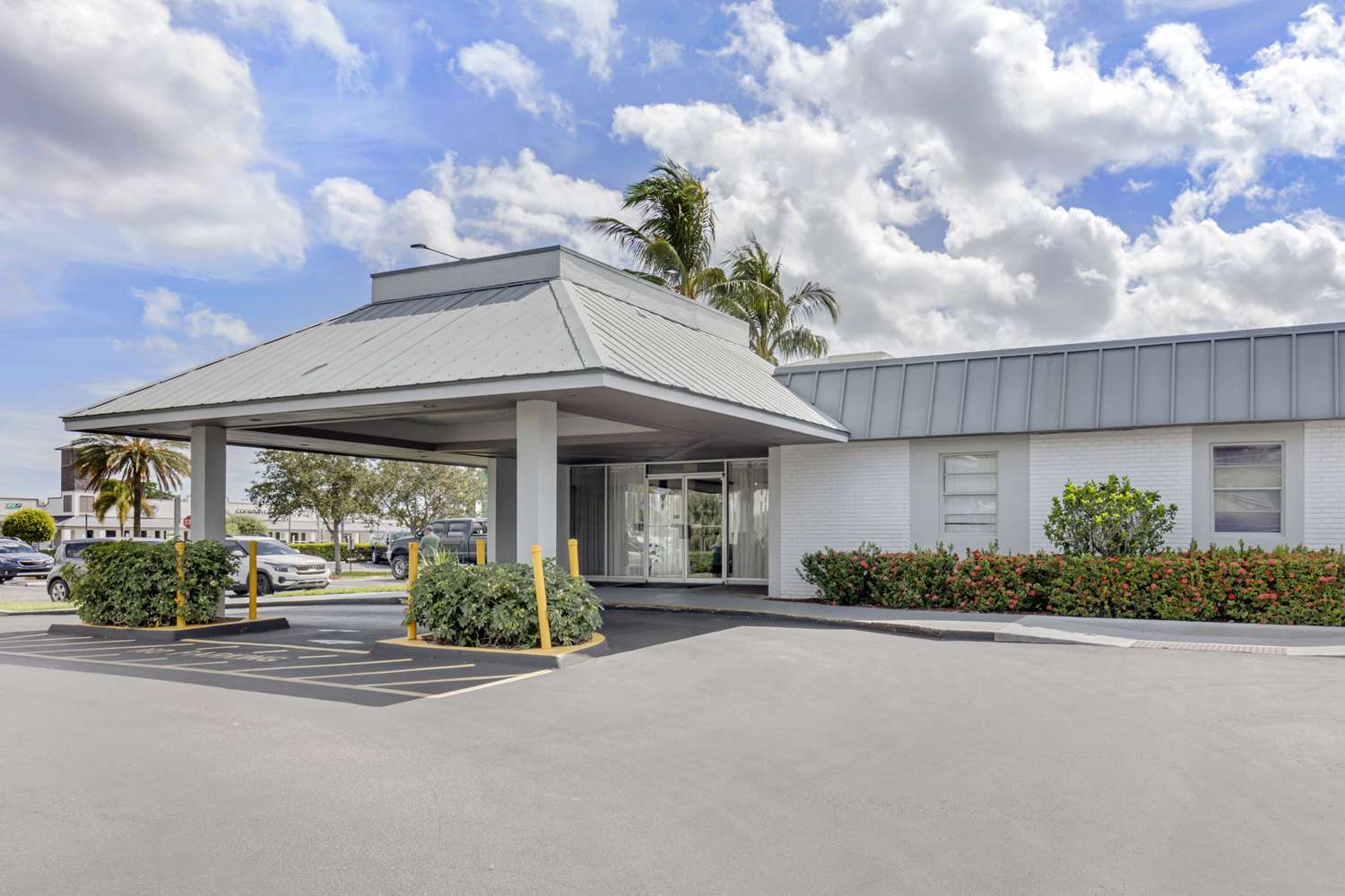 Фото Quality Inn Downtown Stuart