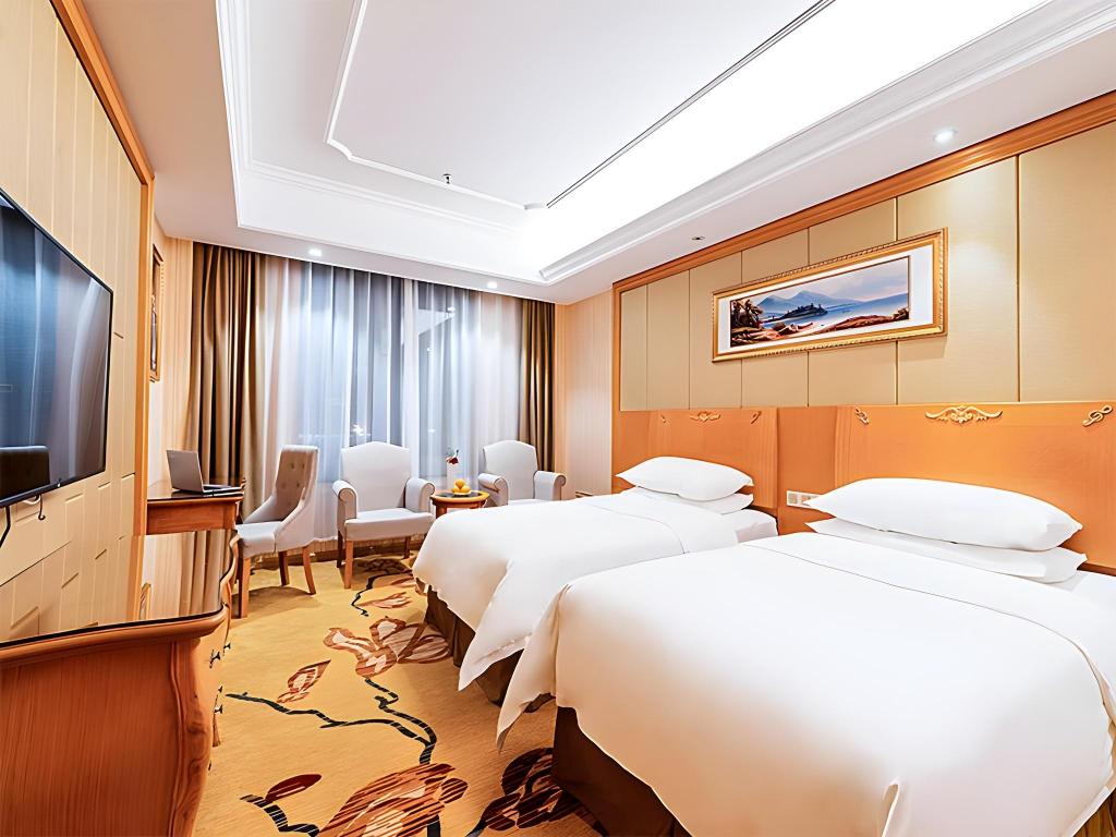 Фото Vienna Hotel