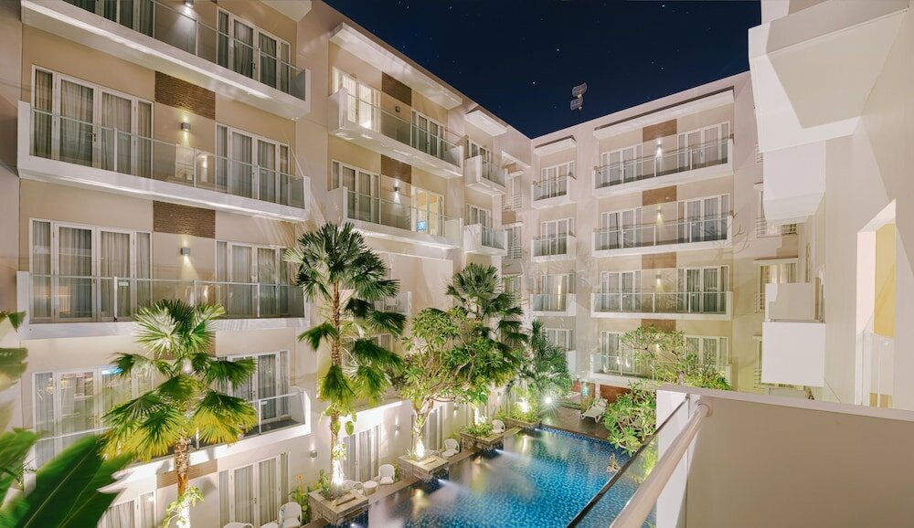 Фото Grand Ixora Kuta Resort