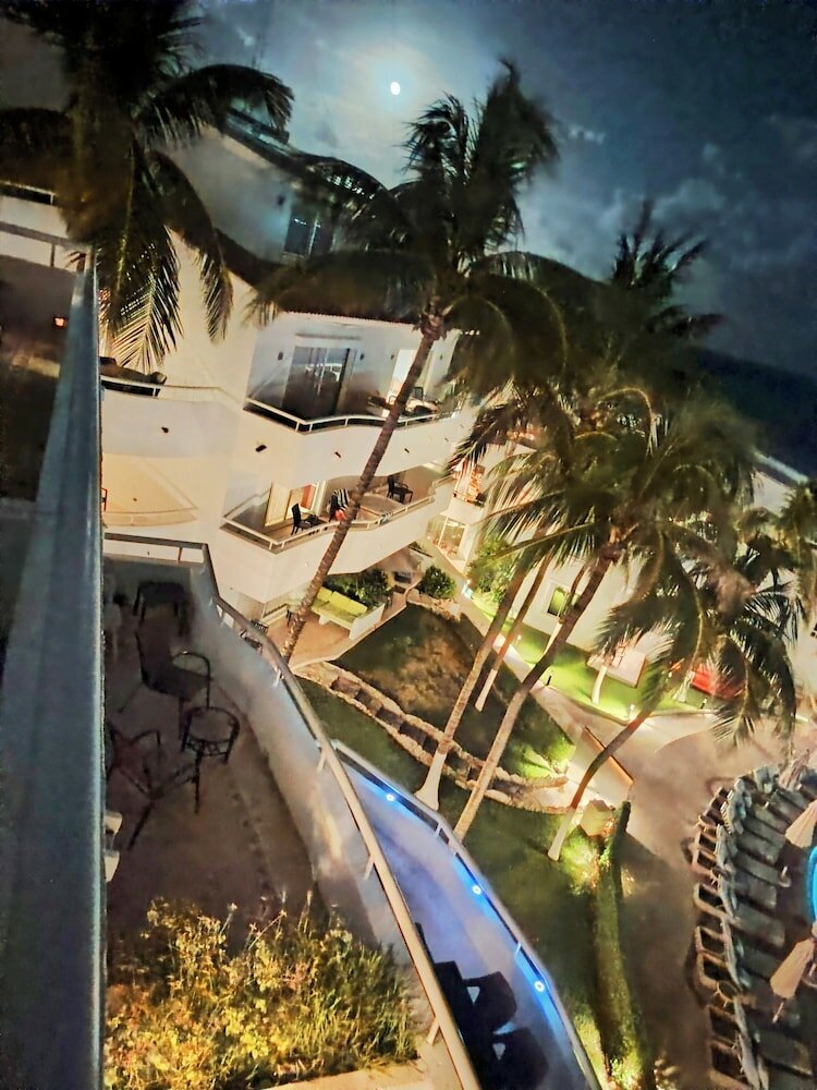 Фото Sunset Fishermen Beach Resort Playa del Carmen - All inclusive