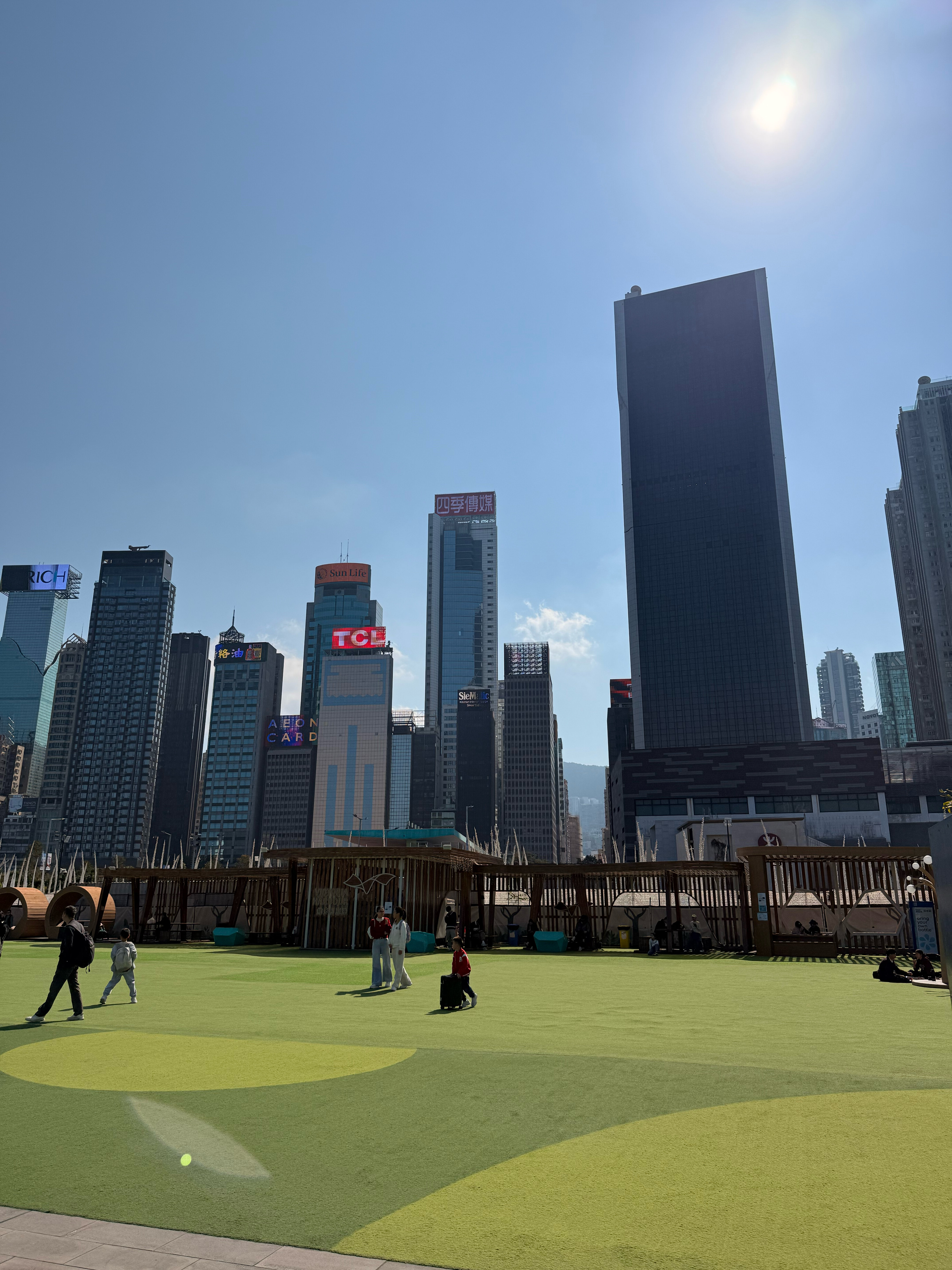 Фото Ramada by Wyndham Hong Kong Harbour View