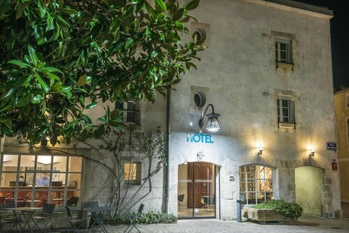 Внешний вид отеля Saint Nicolas Hotel в Ле Рошели, фото 1